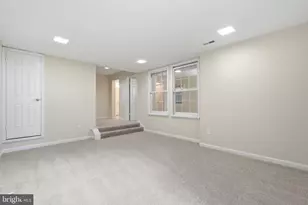 19 Butterwick Ct, Gaithersburg, MD 20886 - Photo 20
