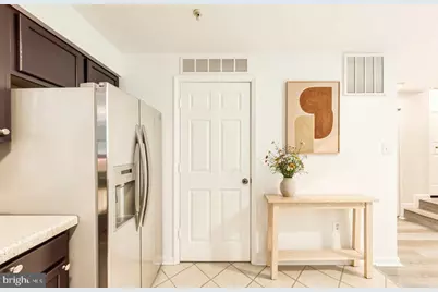 125 Pasture Side Place #M1, Rockville, MD 20850 - Photo 6