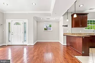 10717 Bentley Ln, Kensington, MD 20895 - Photo 14