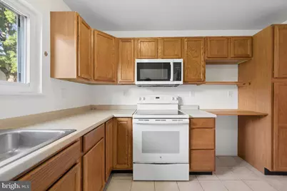 32 State #87, Gaithersburg, MD 20877 - Photo 16