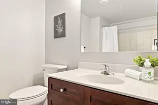 930 Wayne Ave, Silver Spring, MD 20910 - Photo 20