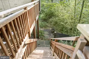 9412 Garden Ct, Potomac, MD 20854 - Photo 30