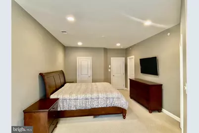 416 Grand Street, Gaithersburg, MD 20878 - Photo 16