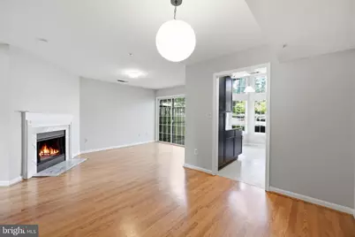 11205 Dunstable Way #153, Germantown, MD 20876 - Photo 4