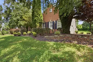 415 Firestone Dr, Ashton, MD 20861 - Photo 4