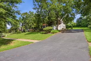 415 Firestone Dr, Ashton, MD 20861 - Photo 28