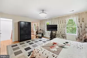 15221 Redgate Dr, Silver Spring, MD 20905 - Photo 38