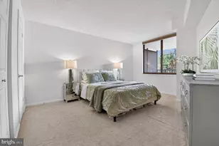 10101 Grosvenor Pl, Rockville, MD 20852 - Photo 10