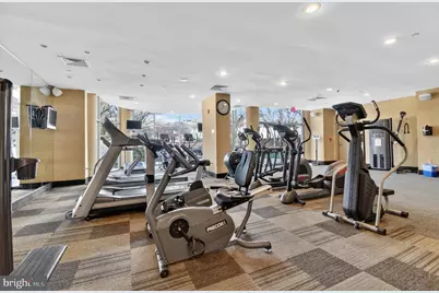 10101 Grosvenor Place #701, Rockville, MD 20852 - Photo 24