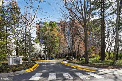 10101 Grosvenor Place #701, Rockville, MD 20852 - Photo 26