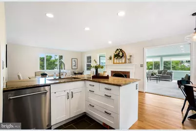 15400 Layhill Road, Silver Spring, MD 20906 - Photo 18