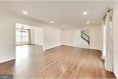 7724 Fontaine Street, Potomac, MD 20854 - Photo 10