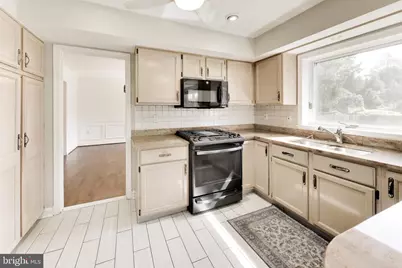 7724 Fontaine Street, Potomac, MD 20854 - Photo 14