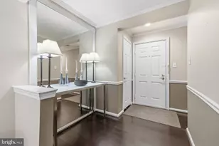 10716 Kings Riding Way, Rockville, MD 20852 - Photo 2