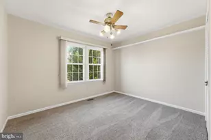 19 Shagbark Ct, Rockville, MD 20852 - Photo 32