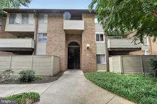 19443 Brassie Pl, Gaithersburg, MD 20886 - Photo 2
