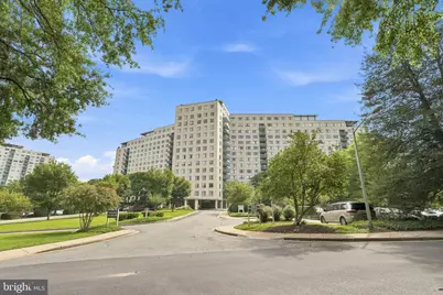 10401 Grosvenor Place #1105, Rockville, MD 20852 - Photo 22
