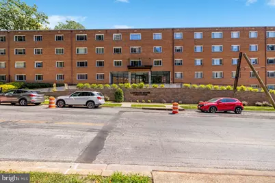 95 E Wayne Avenue #305, Silver Spring, MD 20901 - Photo 2