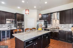 14414 Clay Rock Ln, Silver Spring, MD 20906 - Photo 2