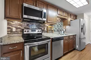 19633 Gunners Branch Rd, Germantown, MD 20876 - Photo 2