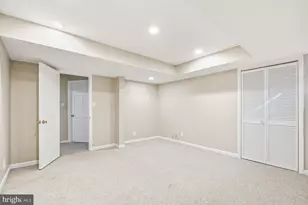 9502 Edgeley Rd, Bethesda, MD 20814 - Photo 34
