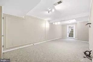 9502 Edgeley Rd, Bethesda, MD 20814 - Photo 30
