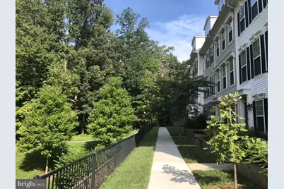 11926 Weybridge Lane, Germantown, MD 20876 - Photo 2