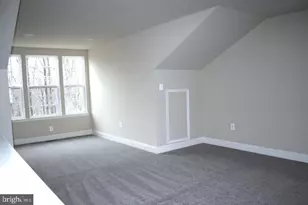 11926 Weybridge Lane, Germantown, MD 20876 - Photo 6