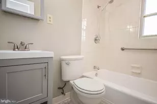 4426 Hallet St, Rockville, MD 20853 - Photo 16