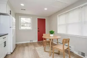 4426 Hallet St, Rockville, MD 20853 - Photo 6