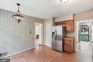 617 Aster Blvd, Rockville, MD 20850 - Photo 10