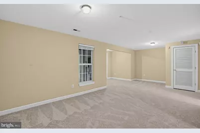 13724 Lambertina Place, Rockville, MD 20850 - Photo 28
