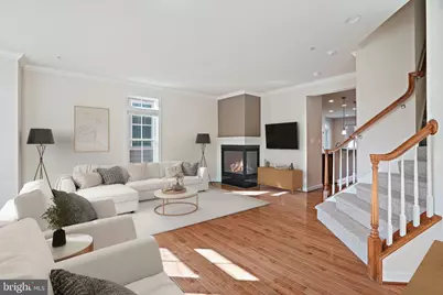 245 Parkview, Gaithersburg, MD 20878 - Photo 8
