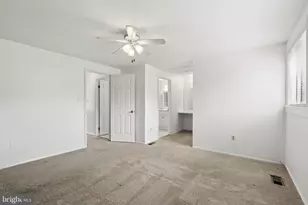 18823 Pintail Ln, Gaithersburg, MD 20879 - Photo 24