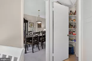 15115 Interlachen Dr, Silver Spring, MD 20906 - Photo 10
