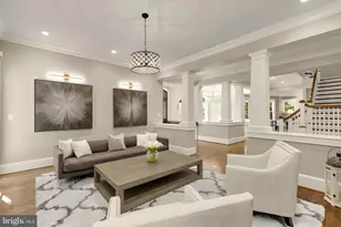 8819 Chalon Dr, Bethesda, MD 20817 - Photo 6