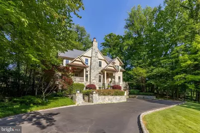 8819 Chalon Drive, Bethesda, MD 20817 - Photo 2