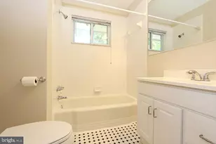 5028 River Rd, Bethesda, MD 20816 - Photo 18