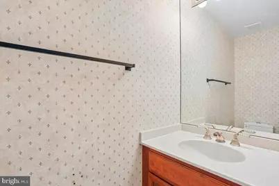 8912 Barrowgate Court, Potomac, MD 20854 - Photo 10