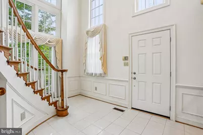8912 Barrowgate Court, Potomac, MD 20854 - Photo 2