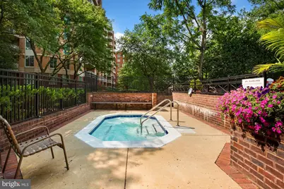 7500 Woodmont Avenue #S909, Bethesda, MD 20814 - Photo 18