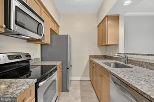 10814 Antigua Terrace, Rockville, MD 20852 - Photo 6