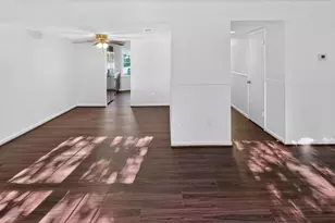 9208 Weathervane Pl, Montgomery Village, MD 20886 - Photo 14