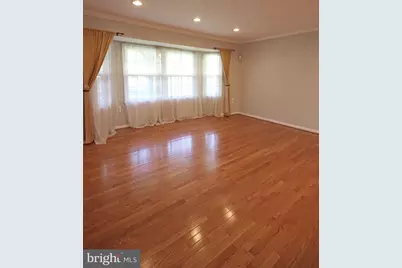 1507 Kersey Lane, Potomac, MD 20854 - Photo 2