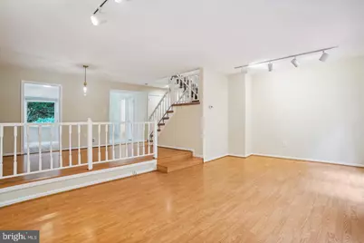 7768 Heatherton Lane, Potomac, MD 20854 - Photo 4