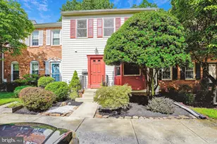 7768 Heatherton Ln, Potomac, MD 20854 - Photo 1