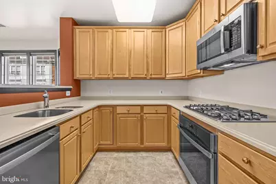 804 Grand Champion Drive #10-303, Rockville, MD 20850 - Photo 18
