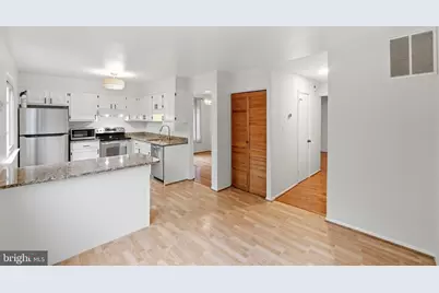 8918 Centerway Road, Gaithersburg, MD 20879 - Photo 10
