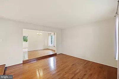 8918 Centerway Road, Gaithersburg, MD 20879 - Photo 6