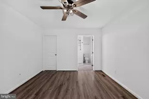 19510 Fisher Ave, Poolesville, MD 20837 - Photo 14